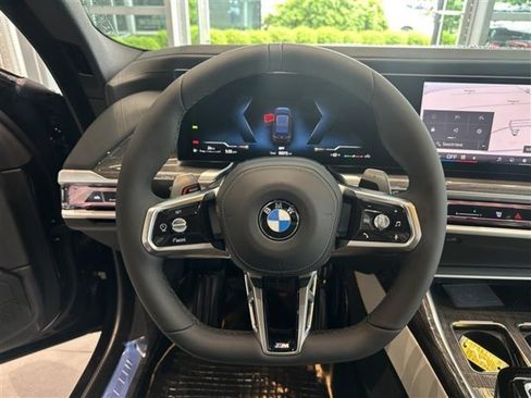 New 2025 BMW 760i xDrive w/ Executive Package image 9