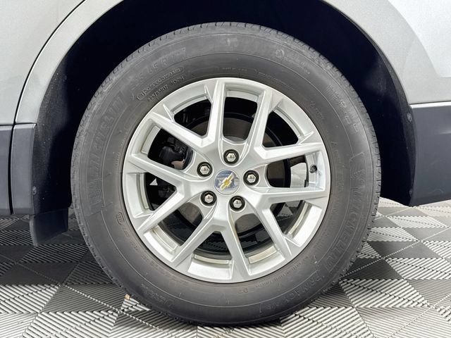 Used 2024 Chevrolet Equinox LT FWD image 46