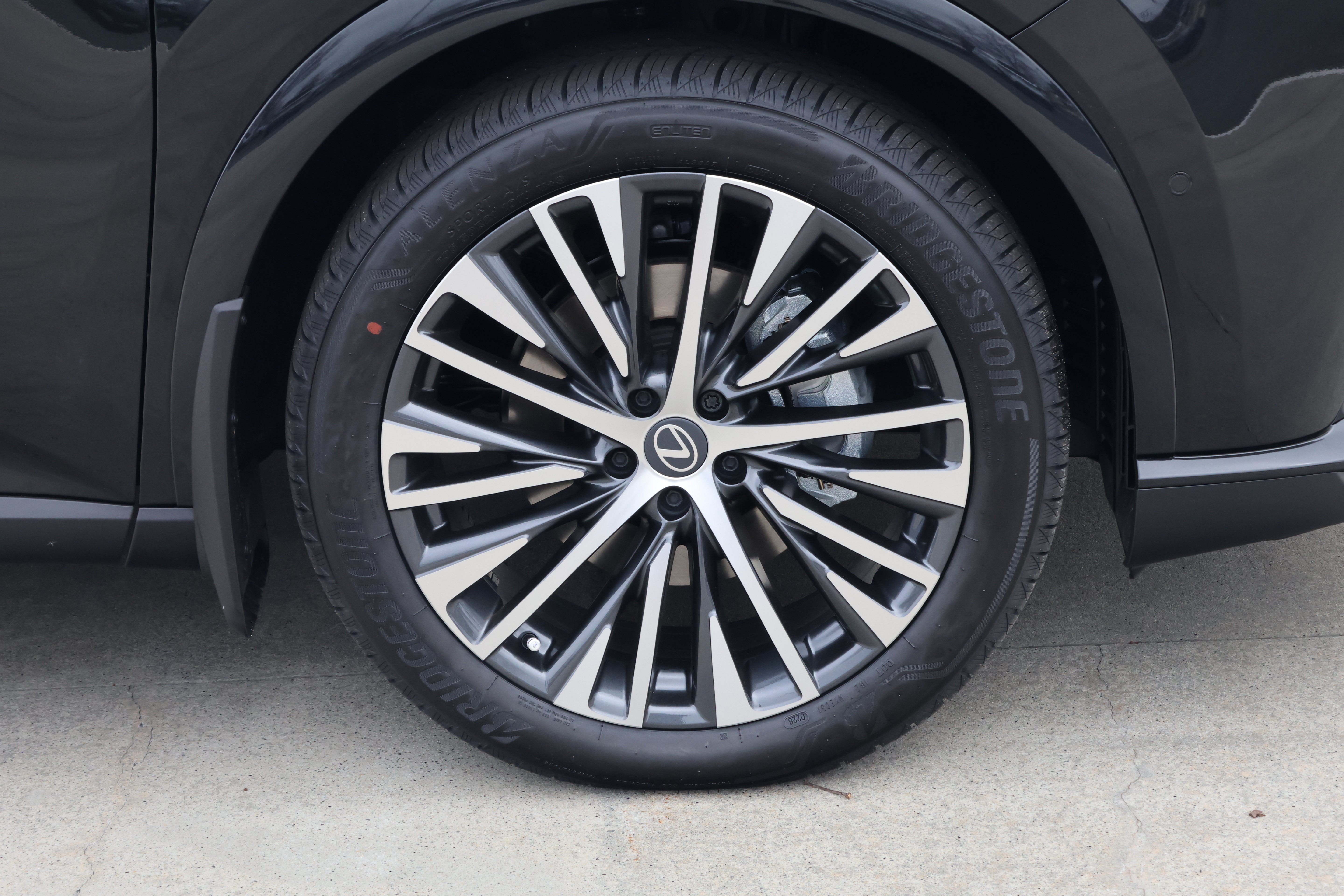 New 2026 Lexus RX 350 FWD image 11