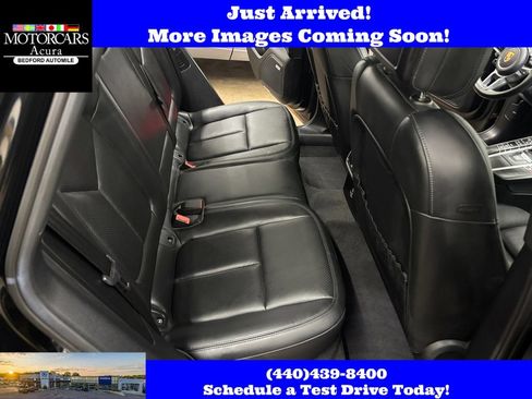 Used 2020 Porsche Macan S AWD/4WD image 17