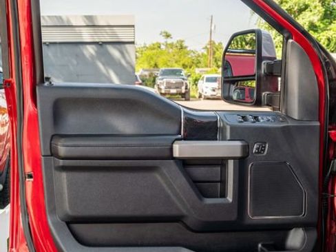 Used 2022 Ford F350 Platinum AWD/4WD image 17