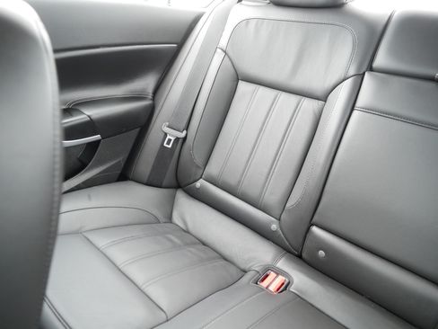 Used 2017 Buick Regal FWD image 12