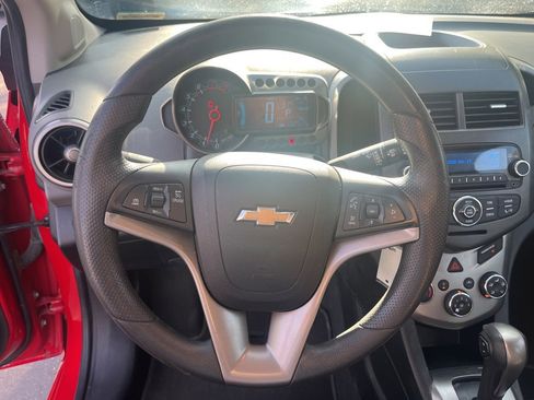 Used 2015 Chevrolet Sonic LT image 24