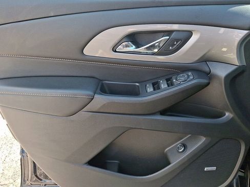 Certified 2021 Chevrolet Traverse RS AWD/4WD image 14
