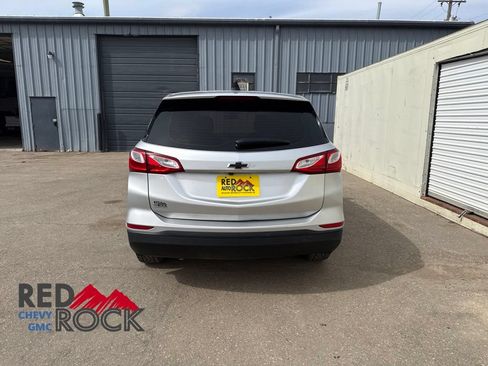 Used 2019 Chevrolet Equinox LS FWD image 6