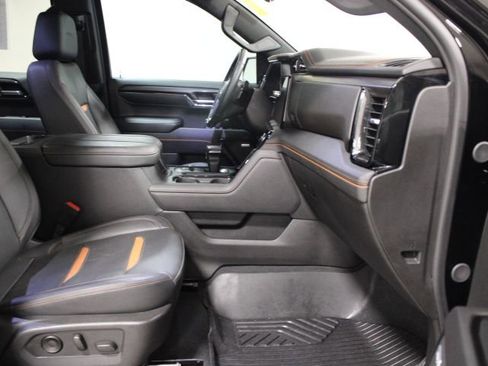 Used 2024 GMC Sierra 1500 AT4 w/ Technology Package image 20