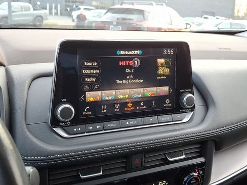 Certified 2023 Nissan Rogue SV w/ SV Premium B Package image 20