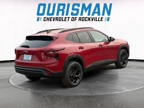 New 2026 Chevrolet Trax LT w/ Driver Confidence Package FWD image 6