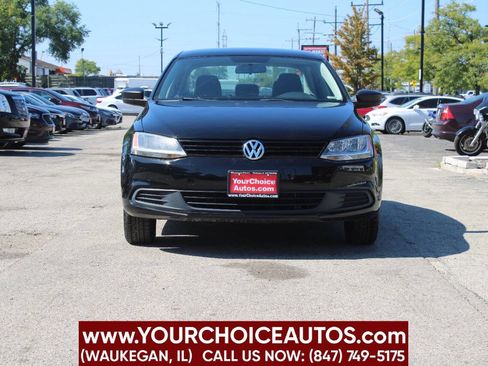 Used 2014 Volkswagen Jetta S image 2
