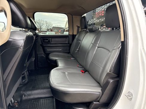 Used 2020 RAM 3500 Tradesman w/ Chrome Appearance Group image 37