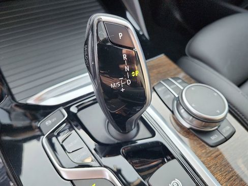 Used 2019 BMW X4 xDrive30i w/ Convenience Package image 14