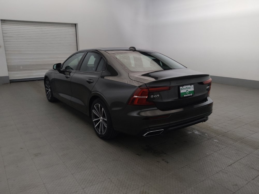 Used 2022 Volvo S60 B5 Momentum AWD/4WD image 5