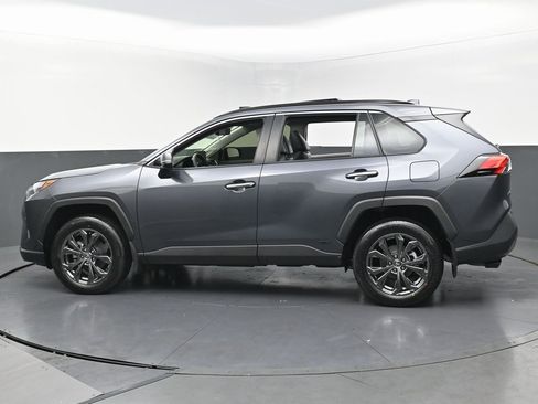Used 2023 Toyota RAV4 Limited image 8