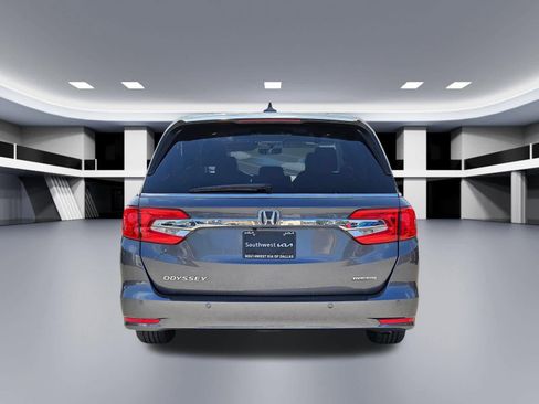 Used 2019 Honda Odyssey Touring image 4