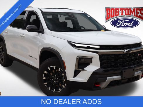 Used 2024 Chevrolet Traverse Z71 w/ Enhanced Driving Package AWD/4WD image 1