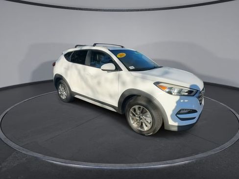 Used 2018 Hyundai Tucson SEL image 3