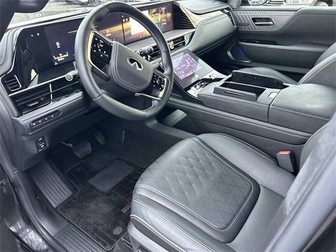 Certified 2025 INFINITI QX80 Autograph w/ Autograph Exterior Package image 15