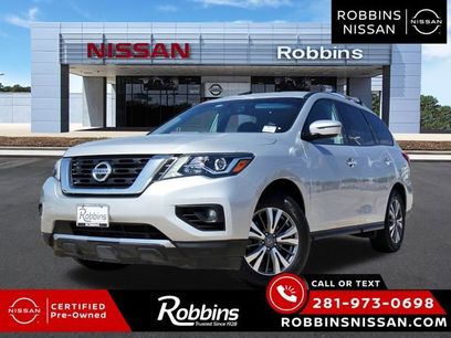 Certified 2020 Nissan Pathfinder SV