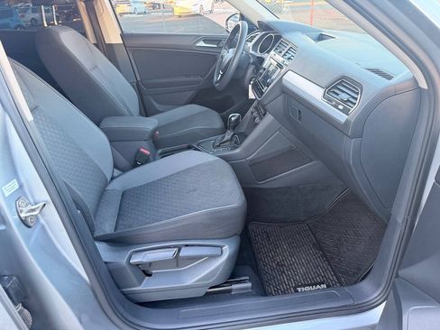 Used 2021 Volkswagen Tiguan S FWD image 36