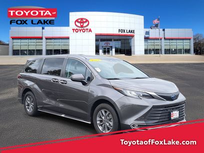 Used 2021 Toyota Sienna XLE