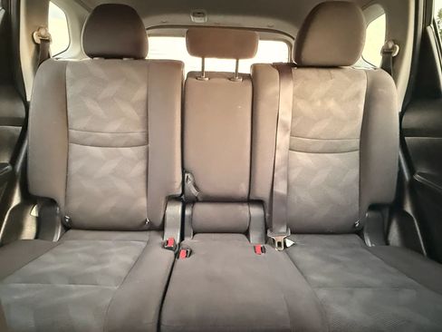 Used 2016 Nissan Rogue S AWD/4WD image 22