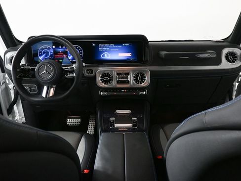 Used 2025 Mercedes-Benz G 580 w/ EQ Technology image 16
