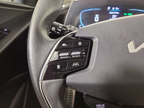 Certified 2023 Kia Niro EX Touring FWD image 21