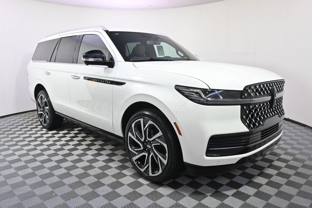 New 2027 Lincoln Navigator Black Label AWD/4WD image 8