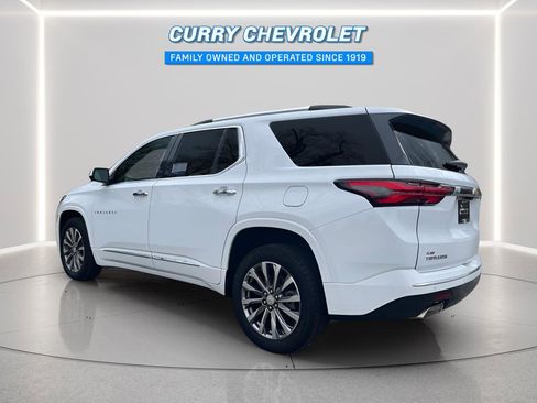 Used 2023 Chevrolet Traverse Premier image 10