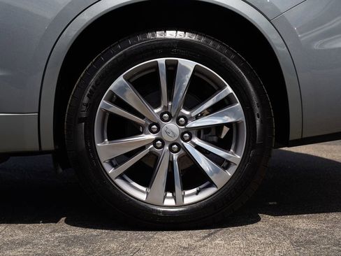 Used 2025 Cadillac XT6 Premium Luxury image 14