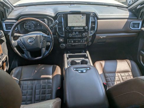 Used 2021 Nissan Titan Platinum Reserve w/ Moonroof Package image 25