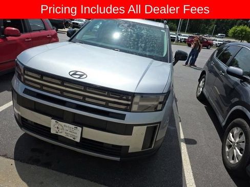Used 2025 Hyundai Santa Fe XRT AWD/4WD image 9
