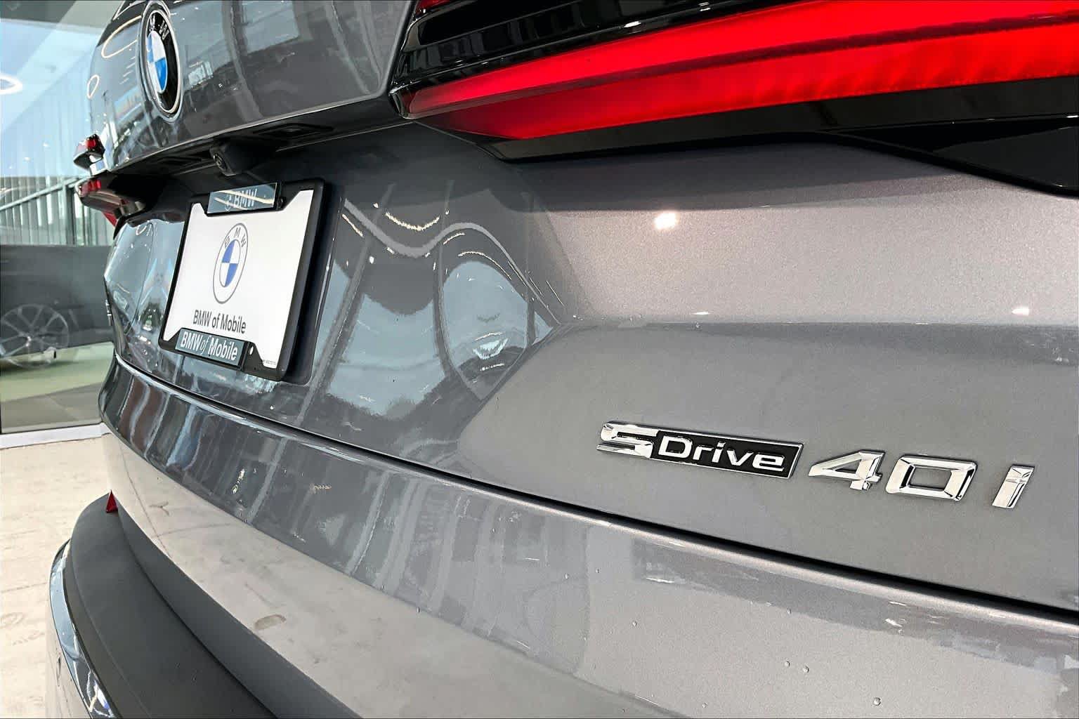 Used 2026 BMW X5 sDrive40i RWD image 9