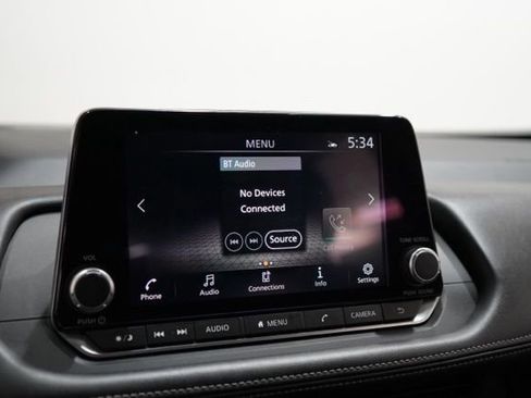 Used 2024 Nissan Rogue SV image 26