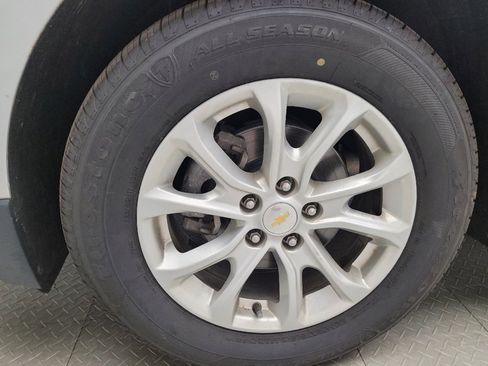 Used 2019 Chevrolet Equinox LT AWD/4WD image 31