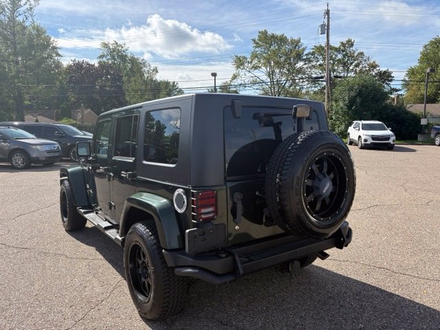 Used 2010 Jeep Wrangler Unlimited Sahara w/ Mopar Chrome Edition Group AWD/4WD image 3