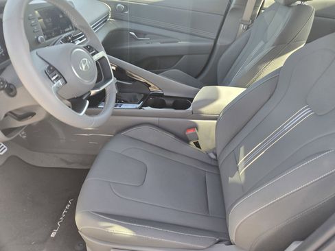 New 2026 Hyundai Elantra SEL Sport image 23