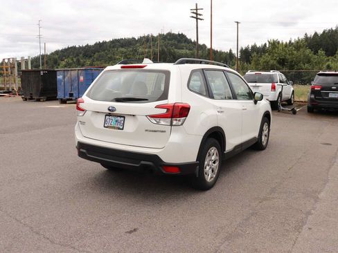 Used 2020 Subaru Forester w/ Alloy Wheel Package AWD/4WD image 5