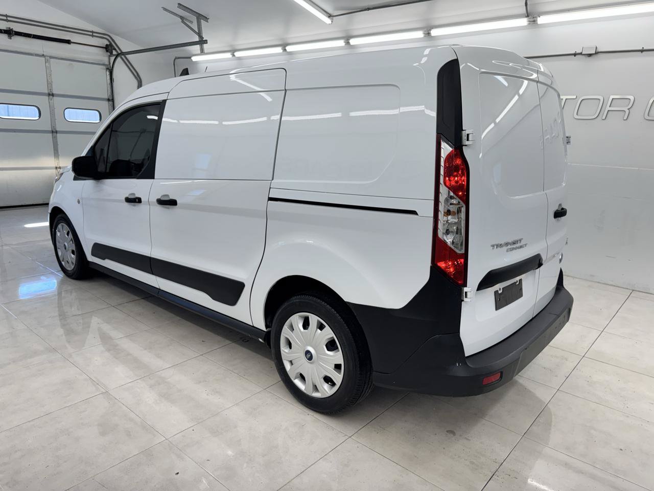 Used 2020 Ford Transit Connect XL FWD image 8