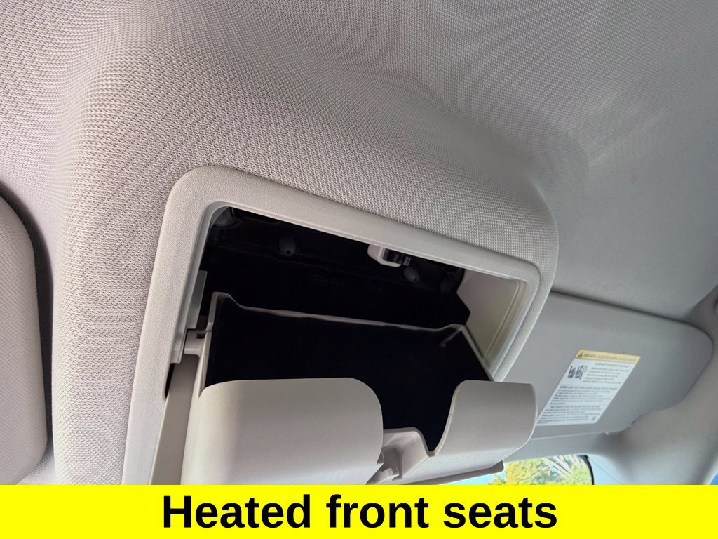 Certified 2025 Ford Escape Platinum AWD/4WD image 19