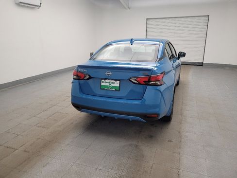 Used 2025 Nissan Versa SR w/ Trunk Package image 7