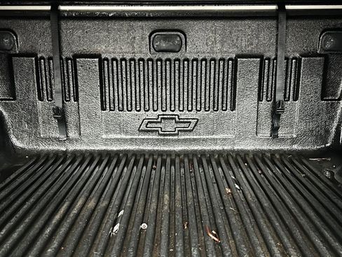 Used 2017 Chevrolet Colorado LT w/ LT Convenience Package image 23