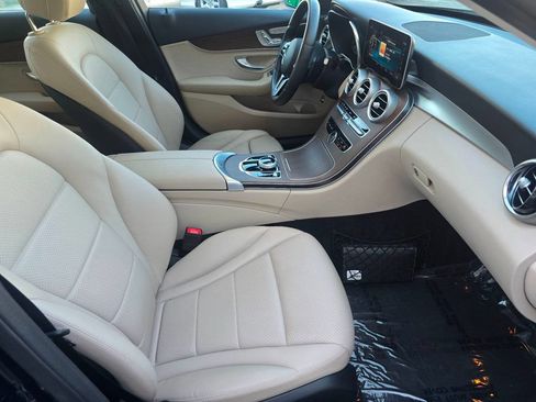 Used 2020 Mercedes-Benz C 300 4MATIC Sedan image 18