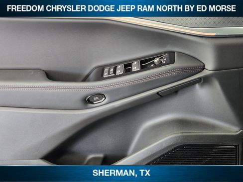 New 2025 Jeep Wagoneer S Limited image 19