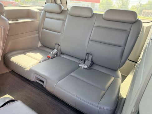 Used 2004 Ford Freestar SEL FWD image 6