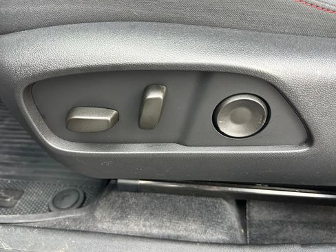 Used 2026 Chevrolet Equinox RS w/ LPO, Floor Liner Package FWD image 50