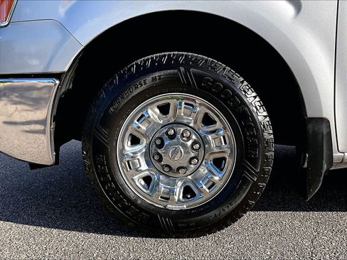 Used 2019 Nissan NV 3500 SV w/ Navigation Package RWD image 7