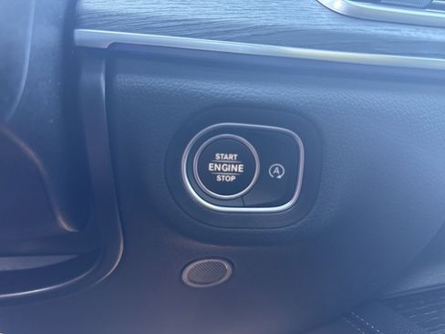 New 2026 Mercedes-Benz GLS 450 4MATIC image 35