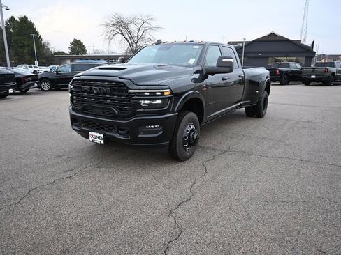 New 2026 RAM 3500 Limited image 4