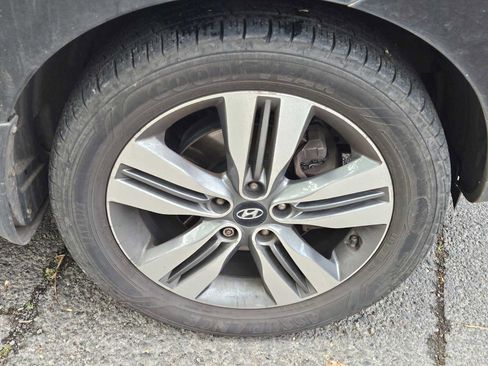 Used 2015 Hyundai Tucson Limited w/ Option Group 03 image 9